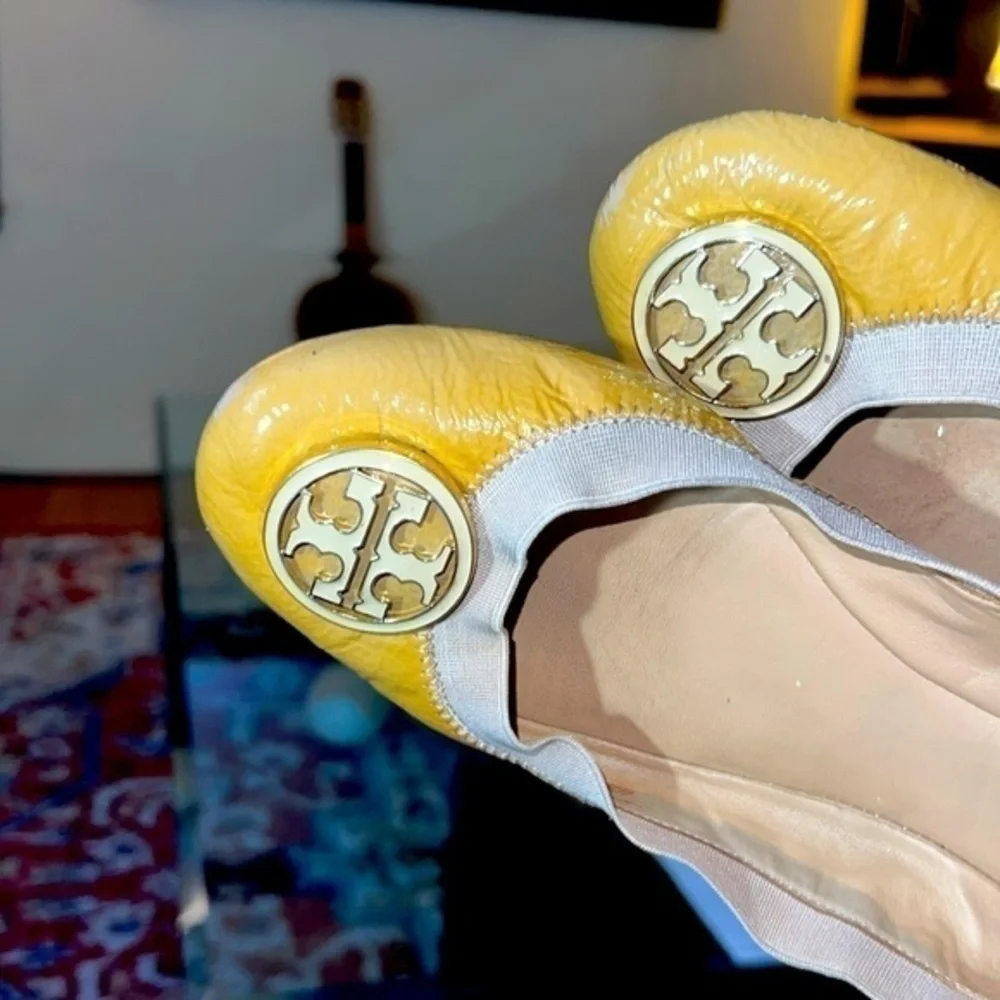 😀🥰TORY BURCH YELLOW SHOES , size8M
